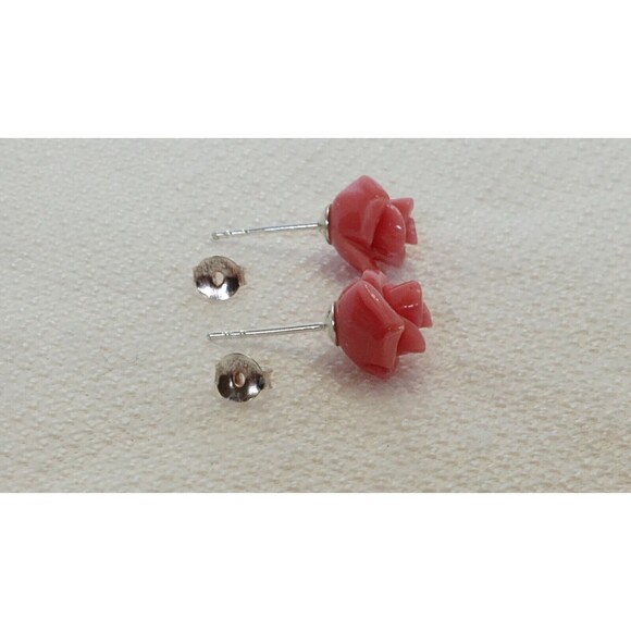Elegant Pink Rose Stud Earrings - Picture 4 of 7